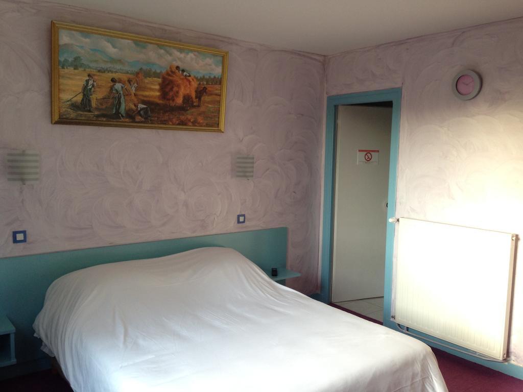 Family Hotel - Site Du Parc Жоне-Клан Номер фото